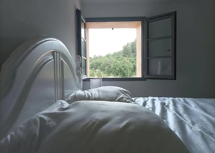 La Petite Jarlandine Hébergement de vacances *