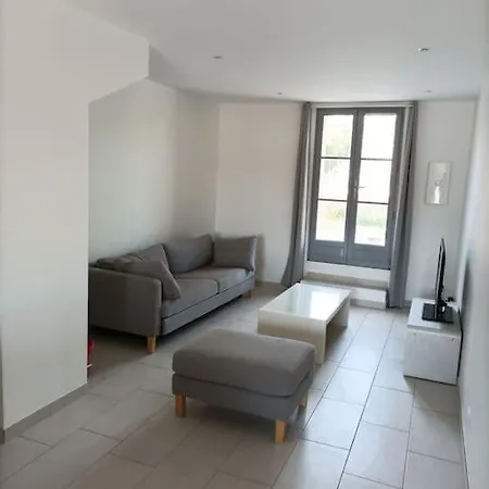 La Petite Jarlandine Holiday home