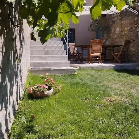 La Petite Jarlandine *