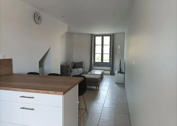 Hébergement de vacances La Petite Jarlandine *