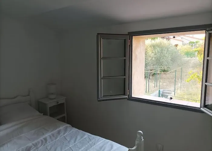 La Petite Jarlandine *